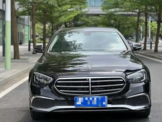 Mercedes-Benz Mercedes-Benz E-Class Mercedes-Benz E-Class 2022 Facelift E 300 L Fashionable Model — фото