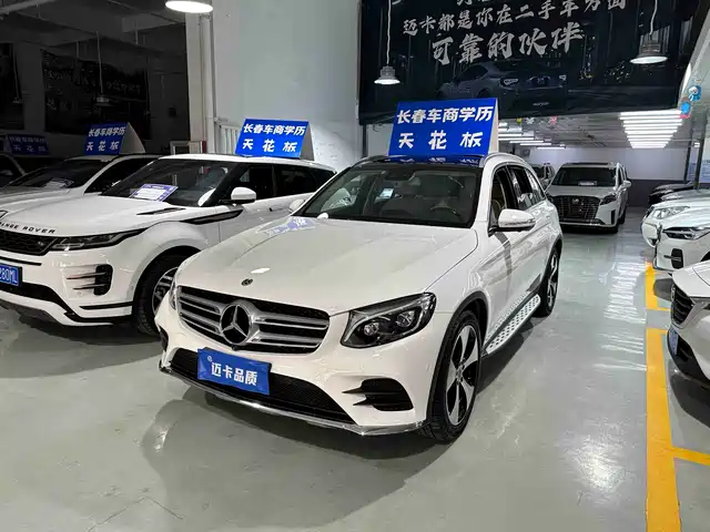 Mercedes-Benz Mercedes-Benz Glc Mercedes-Benz Glc 2018 Glc 300 4matic Dynamic — фото