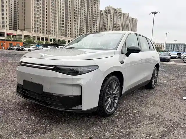 Leap Car Zero Running C10 Leapmoo C10 2024 210 Comfort Edition — фото