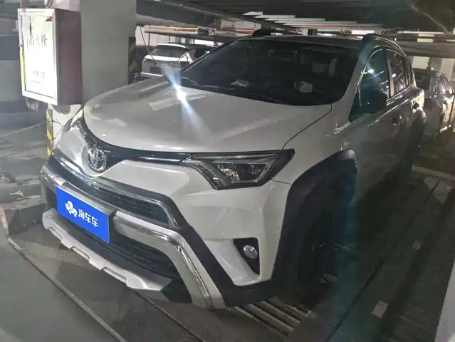 Toyota Rav4 Rongfang Rav4 Rongfang 2019 2.0l Cvt 2wd Fashion X Limited Edition National V — фото