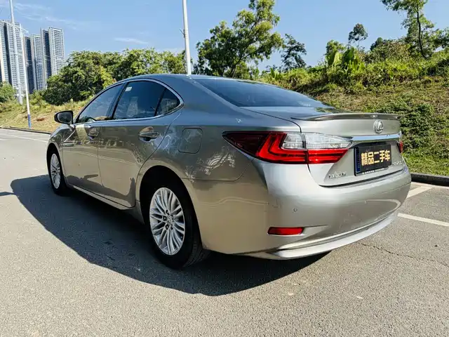 Lexus Lexus Es Lexus Es 2015 200 Elite Edition — фото