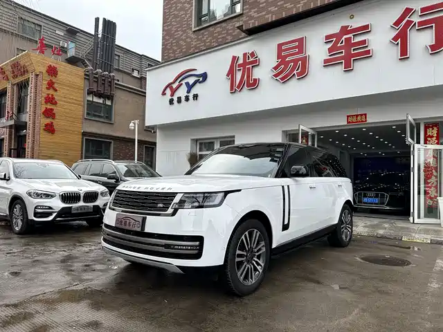 Land Rover Range Rover Range Rover 2024 3.0 L6 400ps Extended Edition