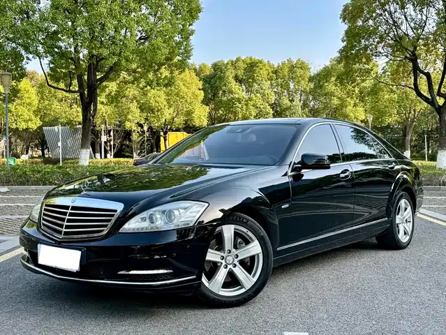 Mercedes-Benz Mercedes Benz S Class Mercedes-Benz S-Class 2012 S 300 L Luxury Grand Edition