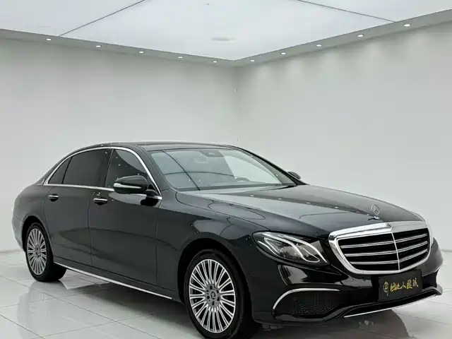 Mercedes-Benz Mercedes-Benz E-Class Mercedes-Benz E-Class 2018 Facelift E 300 L Sports Luxury Model — фото