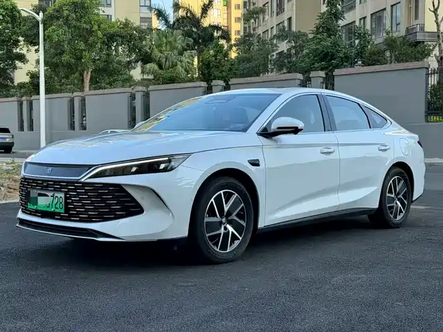 Byd Qin L Qin L 2025 Dm-I Smart Driving Edition 120km Transcendent Type