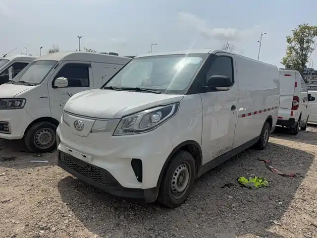 Saic Maxus Maxus EV30 Maxus Ev30 2021 Pure Electric Intelligent Logistics Expert Changsha Catl — фото