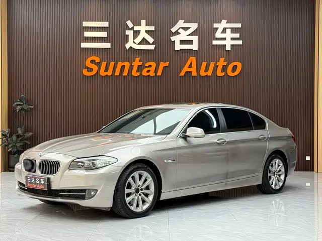 Bmw Bmw 5 Series Bmw 5 Series 2013 530li Luxury Model — фото