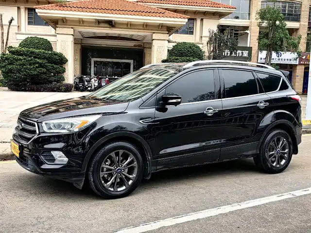 Ford Wing Tiger Escape 2019 Ecoboost 180 Two-Wheel Drive Platinum Airfoil National Vi