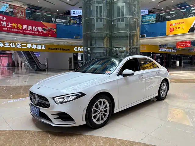 Mercedes-Benz Mercedes Benz A Class Mercedes-Benz A-Class 2022 Facelift A 200 L Sports Sedan Dynamic Type — фото
