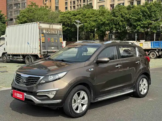 Kia Smart Running Zhipao 2012 2.0l Automatic Two-Wheel Drive Gls