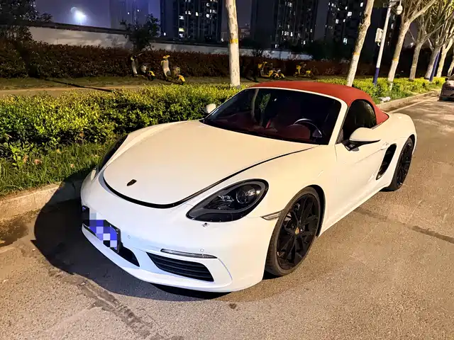 Porsche Porsche 718 Porsche 718 2022 Boxster 2.0t