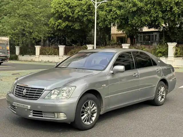 Toyota Crown Crown 2005 3.0l Royal E
