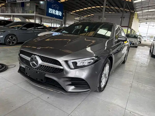 Mercedes-Benz Mercedes Benz A Class Mercedes-Benz A-Class 2021 A 200 L Sports Sedan Dynamic Type — фото