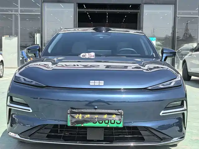 Geely Galaxy Galaxy Star 8 Galaxy Star 8 2025 130km Em-P Starship Edition