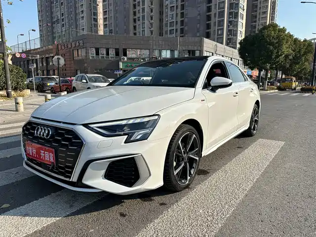 Audi Audi A3 Audi A3 2023 Facelift A3l Limousine 35 Tfsi Luxury And Elegant Model