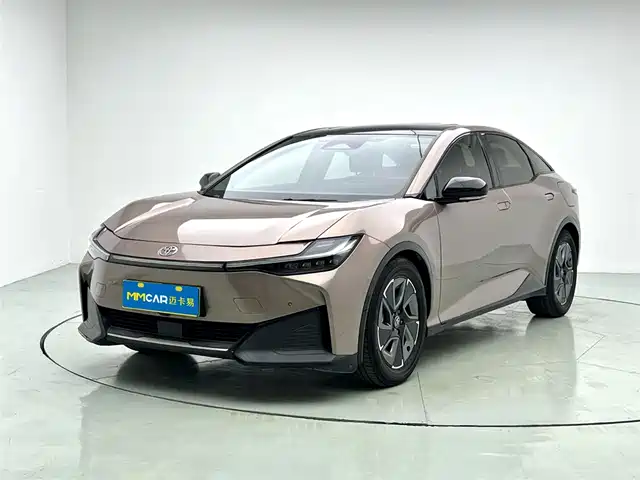 Toyota Toyota bZ3 Toyota Bz3 2023 616km Long Range Premium — фото