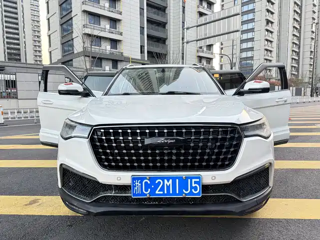 Zotye Zotye T700 Zotye T700 2017 1.8t Dual-Clutch Exclusive Model — фото