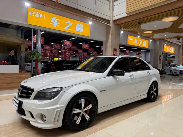 Mercedes-Benz Mercedes-Benz C-Class Amg Mercedes-Benz C-Class Amg 2010 Amg C 63 Dynamic Enhanced Edition — фото