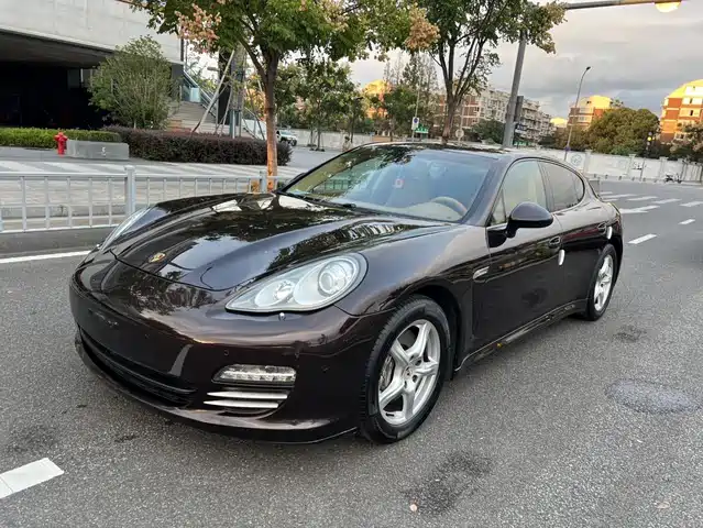 Porsche Panamera Panamera 2013 Panamera 4 Platinum Edition 3.6l — фото