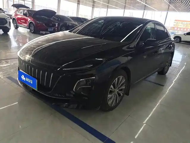 Red Flag Hongqi E-Qm5 Hongqi E-Qm5 2023 Model 620km Plus