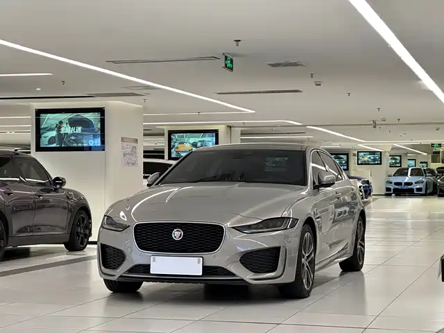 Jaguar Jaguar Xel Jaguar Xel 2024 2.0t 250ps R-Dynamic S Aggressive Sports Version — фото