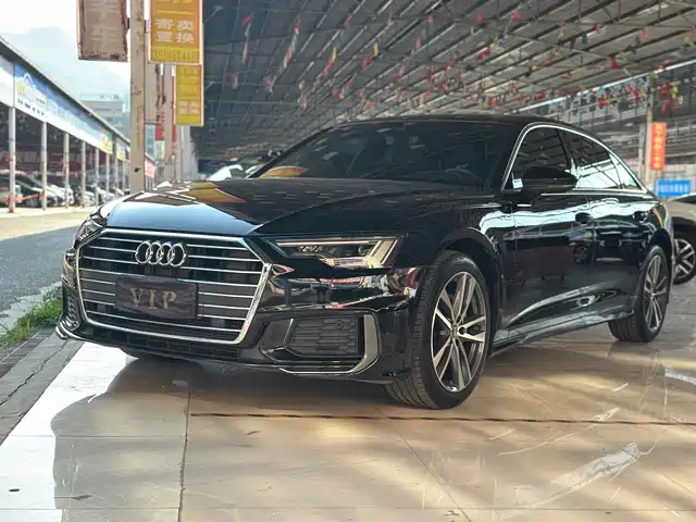 Audi Audi A6l Audi A6l 2019 40 Tfsi Luxury And Dynamic Model — фото