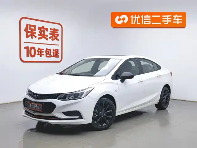 Chevrolet Cruze Cruze 2018 Redline 320 Automatic Pioneer Edition — фото