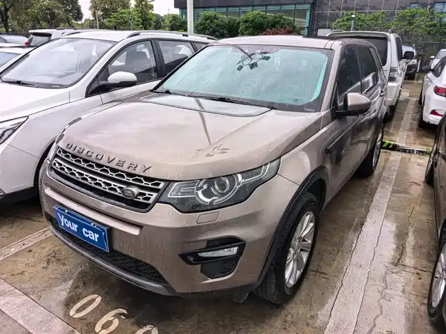 Land Rover Discover The Magic Discovery Shenxing 2017 2.0t Se — фото