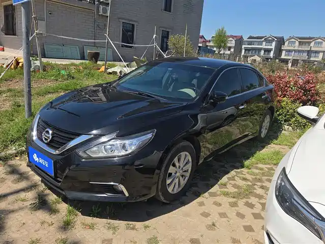 Nissan Sound Of Nature Teana 2016 2.0l Xe Fashion Edition — фото