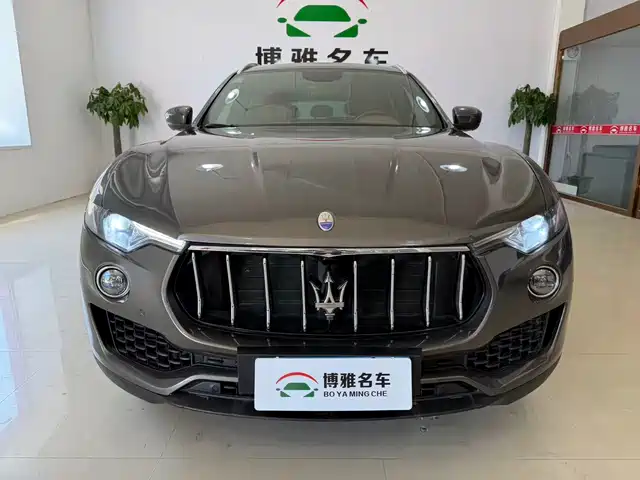 Maserati Levante Levante 2016 3.0t Standard Model — фото