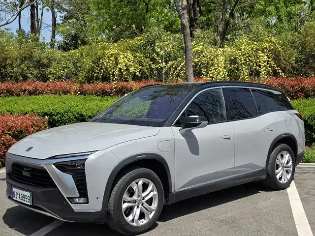 Nio Nio Es8 Nio Es8 2020 415km Six-Seater Version — фото