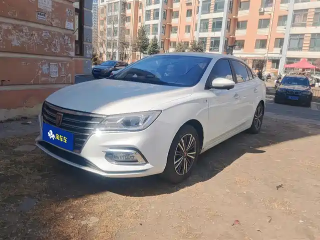 Roewe Roewe I5 Roewe I5 2019 1.5l Automatic 4g Internet Langham Edition — фото
