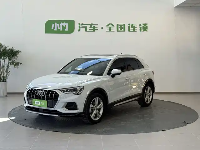 Audi Audi Q3 Audi Q3 2022 35 Tfsi Fashionable And Elegant — фото
