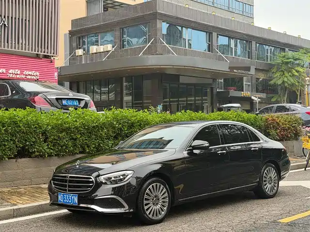 Mercedes-Benz Mercedes-Benz E-Class Mercedes-Benz E-Class 2022 Model 2 E 300 L Sports Luxury Model