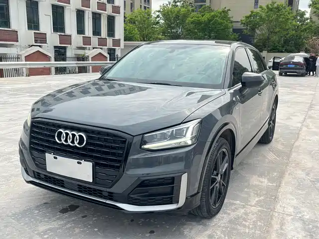 Audi Audi Q2l Audi Q2l 2020 35 Tfsi Aggressive And Dynamic Model — фото