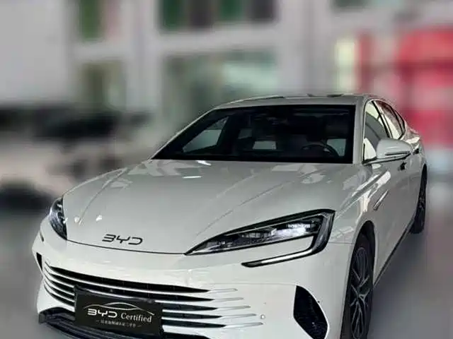 Byd Seal 07 Dm-I Seal 07 Dm-I 2025 Dm-I 1.5l 125km Premium Type