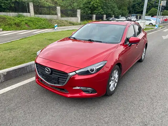 Mazda Mazda3 Angkesela Mazda3 Angkesela 2017 Sedan 1.5l Automatic Luxury Model National V