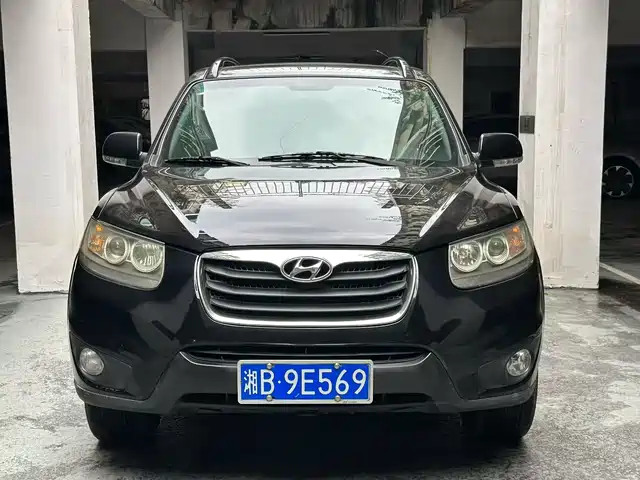 Hyundai Shengda Santa Fe 2013 Facelift 2.4l Automatic Four-Wheel Drive Premium Model — фото