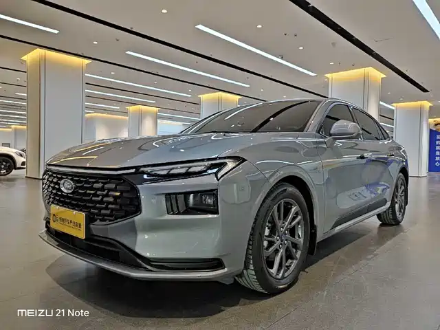Ford Mondeo Mondeo 2025 2.0t Ecoboost Luxury — фото