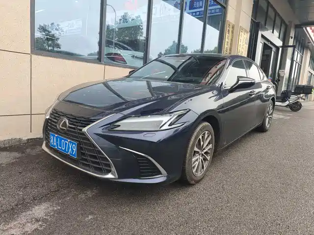 Lexus Lexus Es Lexus Es 2025 200 Premium Edition — фото