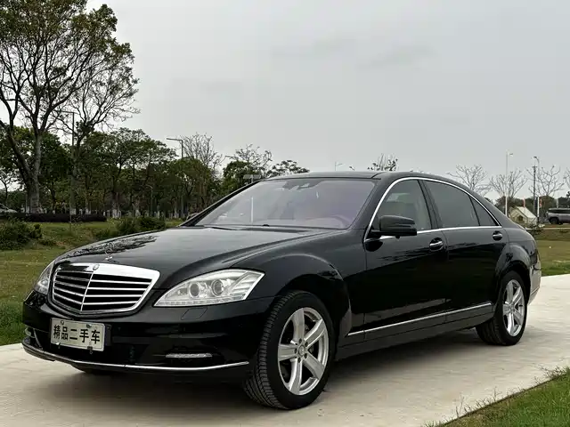 Mercedes-Benz Mercedes Benz S Class Mercedes-Benz S-Class 2010 S 350 L Luxury Model