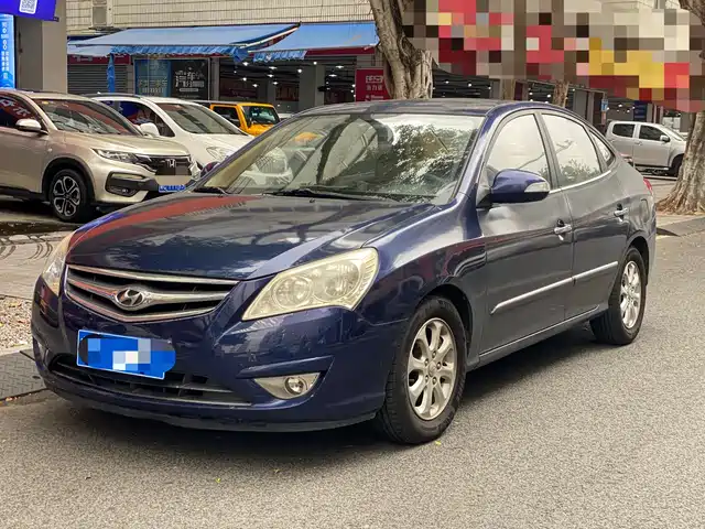 Hyundai Joyful Yuedong 2008 1.6l At Gls