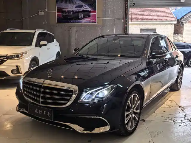 Mercedes-Benz Mercedes-Benz E-Class Mercedes-Benz E-Class 2019 Facelift E 300 L Luxury Model — фото