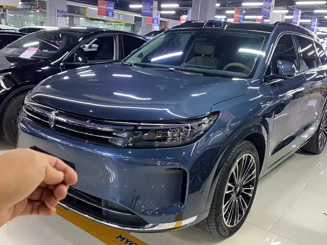 Aito Asks The World Wenjie M7 Wenjie M7 2024 1.5t Intelligent Driving Four-Wheel Drive Ultra Version 5 Seats — фото
