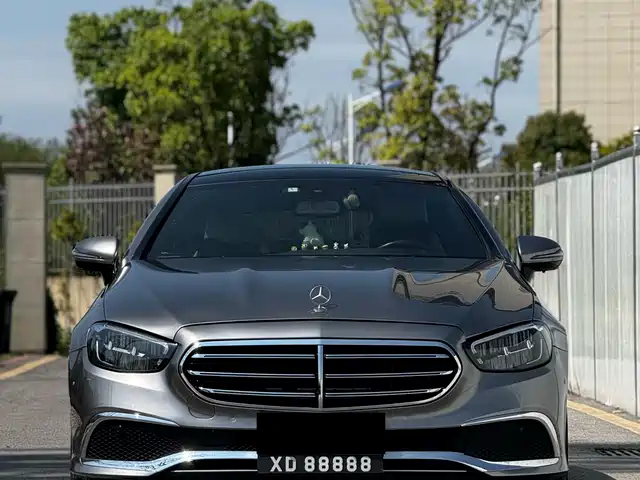 Mercedes-Benz Mercedes-Benz E-Class (Imported) Mercedes-Benz E-Class Imported 2019 E 200 Coupe — фото