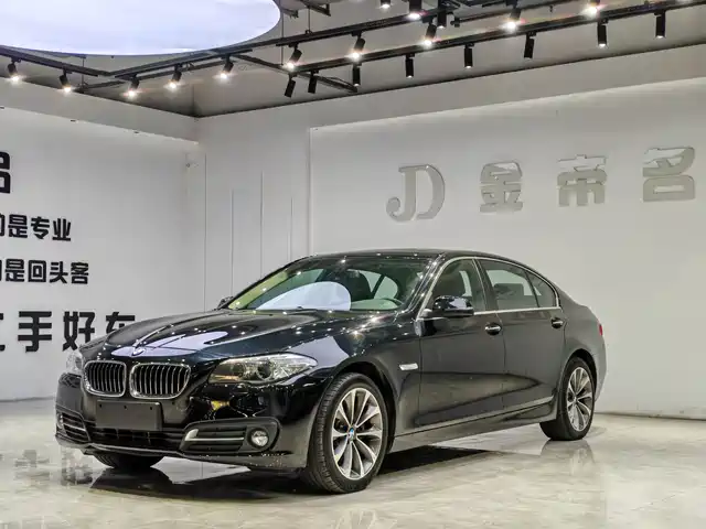 Bmw Bmw 5 Series Bmw 5 Series 2017 525li Leading Model — фото