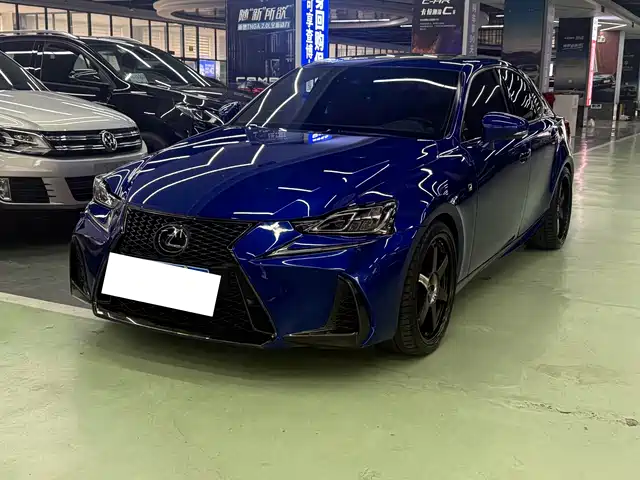 Lexus Lexus Is Lexus Is 2017 300 F Sport Edition — фото