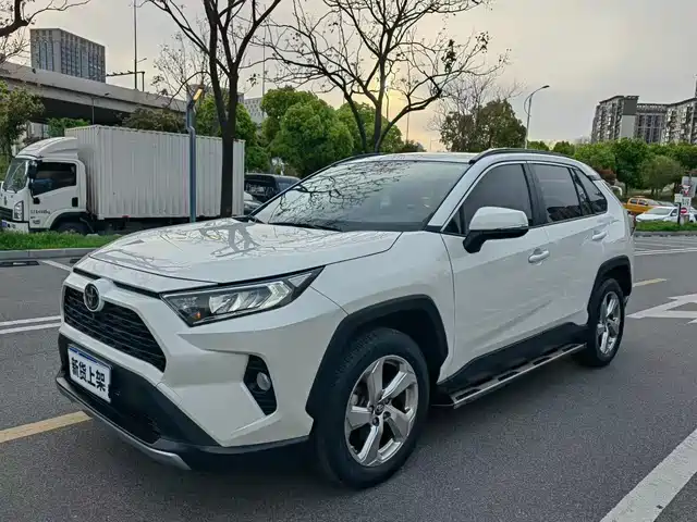 Toyota Rav4 Rongfang Rav4 Rongfang 2020 2.0l Cvt Two-Wheel Drive Fashion Plus Version — фото
