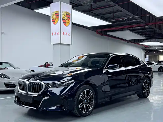 Bmw Bmw 5 Series Bmw 5 Series 2024 525li M Sports Package — фото
