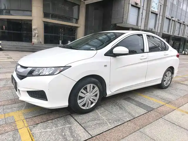 Honda Feng Fan Fengfan 2017 1.5l Cvt Comfort Edition — фото